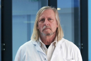 Didier Raoult - le Syndicat Liberté Santé dénonce sa radiation par l'Ordre des Médecins